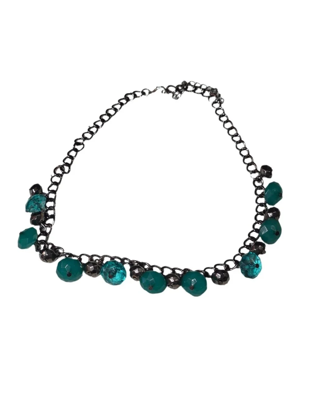 Emerald Green and Black Faceted Bead Gunmetal Chain Statement Necklace